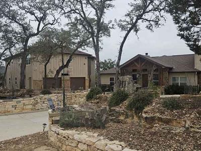 Seamless Gutter Installation